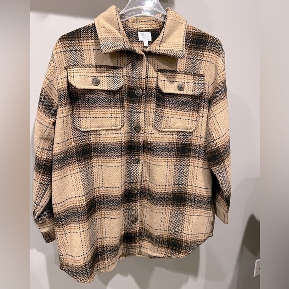 Time and Tru Women’s Shacket Size XL (16/18) Tan, Brown’s and Black. - Picture 1 of 8